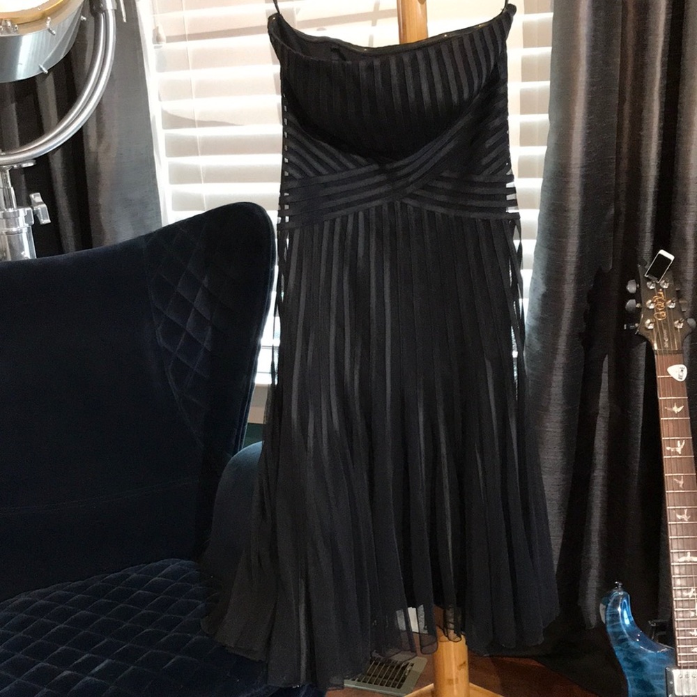 White House Black Market Strapless Dress